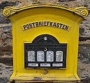 Postbriefkasten_Burg_Rheinfels-klein